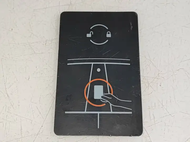 Tesla Model 3 (2017 - 2023) 201190124 Блок бесключевого доступа — фото 4
