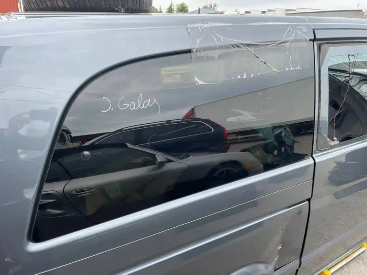 Mercedes-Benz Vito Viano W639 (2010 - 2015) 43R004536 Заднее боковое стекло — фото 1
