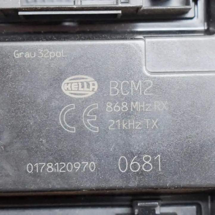 Audi A5 8T 8F (2011 - 2016) 8K0907064GB Модуль управления кузовом (BCM) — фото 7