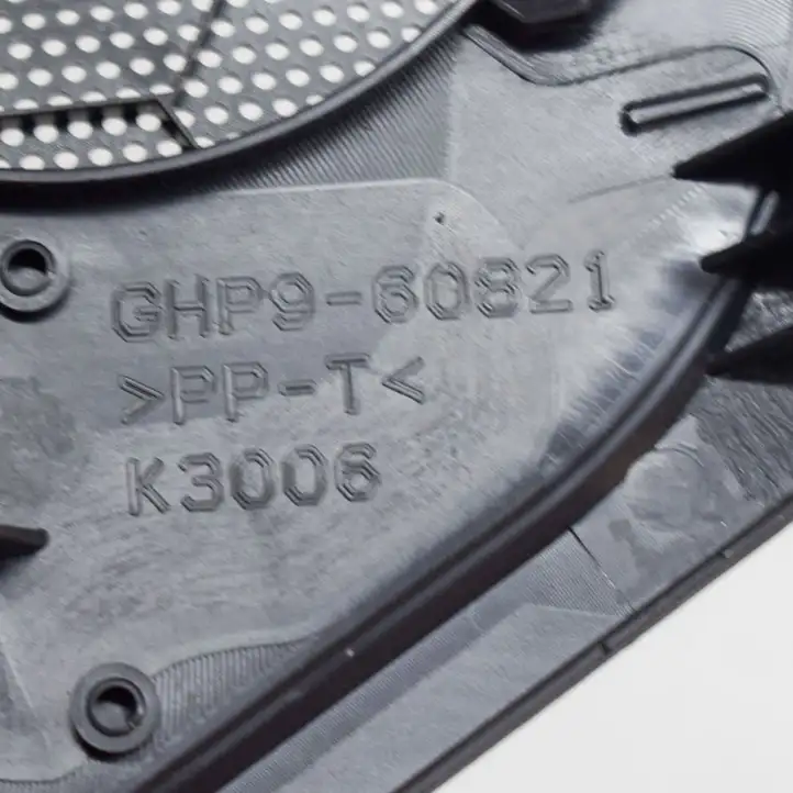 Mazda 6 (2012 - 2015) GHP960821 Накладка центрального динамика — фото 4