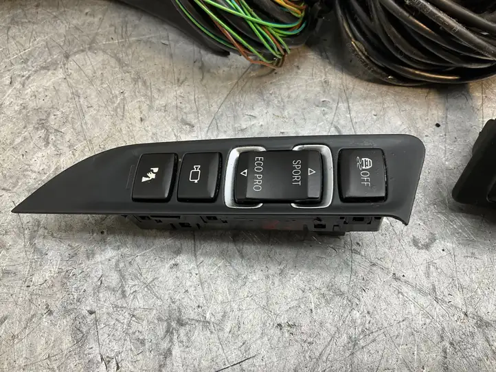 BMW 3 F30 F35 F31 (2012 - 2018) 16129510 Модуль управления камерой — фото 36