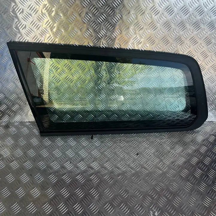 Volvo V70 (2007 - 2013) 43R000470 Заднее боковое стекло — фото 1