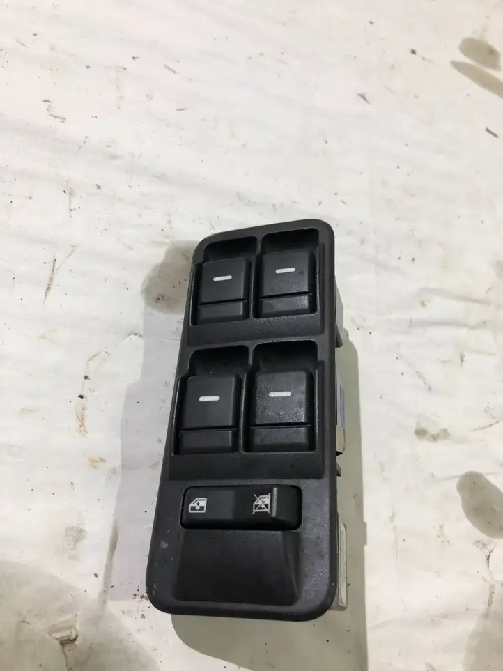 Land Rover Range Rover Sport L320 (2005 - 2009) YUD501550PVJ Блок кнопок стеклоподъемников — фото 1