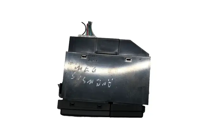 Toyota Avensis T250 (2006 - 2009) 8479005130 Кнопка обогрева стекла — фото 3