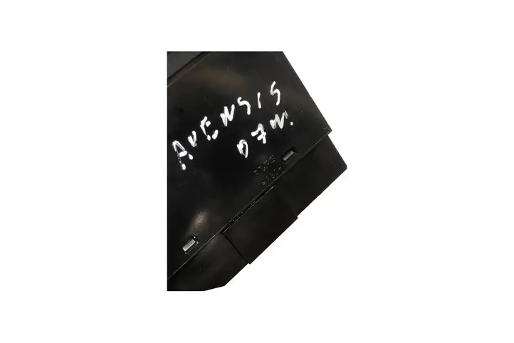 Toyota Avensis T250 (2006 - 2009) 8479005130 Кнопка обогрева стекла — фото 4