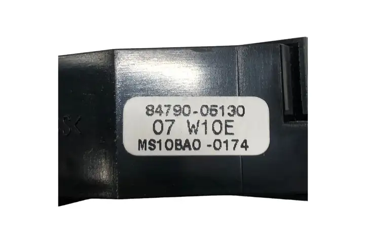 Toyota Avensis T250 (2006 - 2009) 8479005130 Кнопка обогрева стекла — фото 6