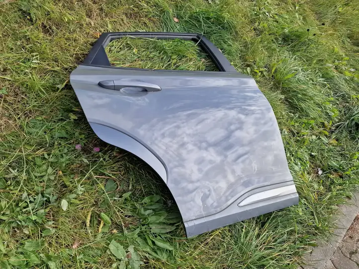 Hyundai Kona I (2017 - 2022) 77004J9010 Задняя дверь — фото 2