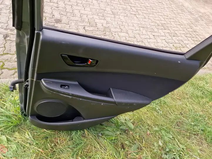 Hyundai Kona I (2017 - 2022) 77004J9010 Задняя дверь — фото 5