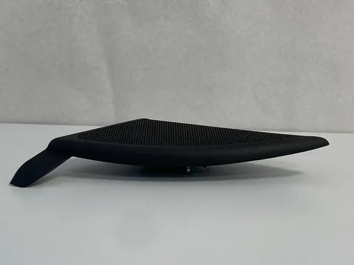 Mercedes-Benz C W203 (2000 - 2007)  A2037250194 Отделка бокового динамика