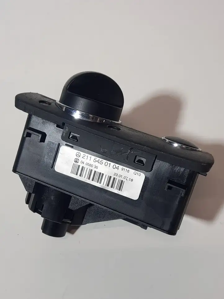 Mercedes-Benz E W211 (2002 - 2009) 2115450104 Включатель фонарей — фото 4
