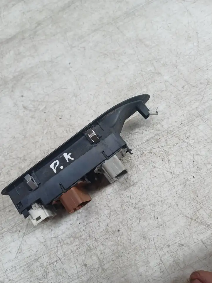 Renault Laguna II (2001 - 2005) 26515 Блок кнопок стеклоподъемников — фото 4
