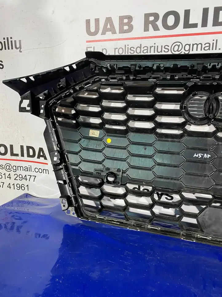 Audi A3/S3 8Y (2020 - ) 8Y0853651B Верхняя решетка радиатора — фото 3