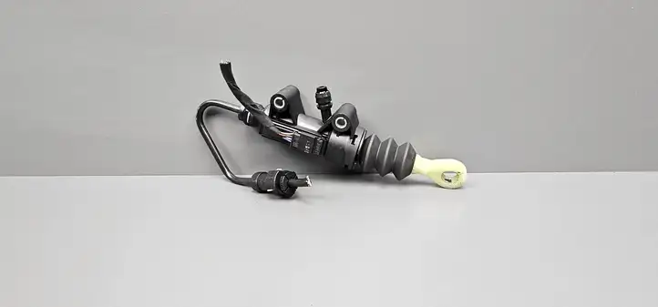 Mini Cooper Countryman R60 (2010 - 2016) 21526774078 Главный цилиндр сцепления — фото 2