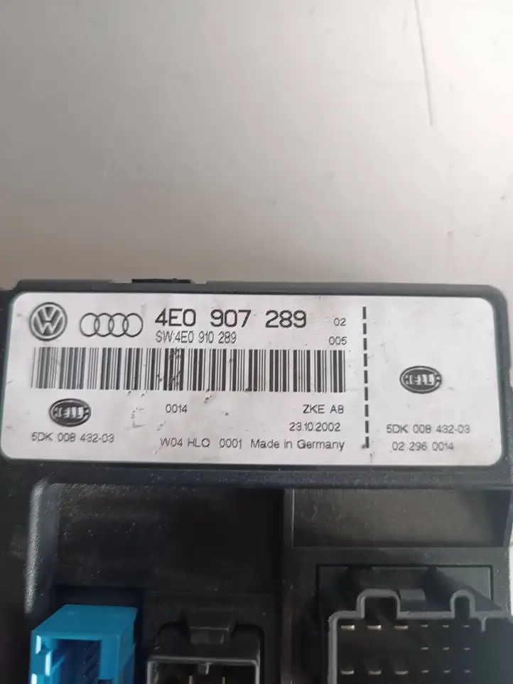 Audi A8 S8 D3 4E (2002 - 2005) 4E0907289 Модуль комфорта — фото 4