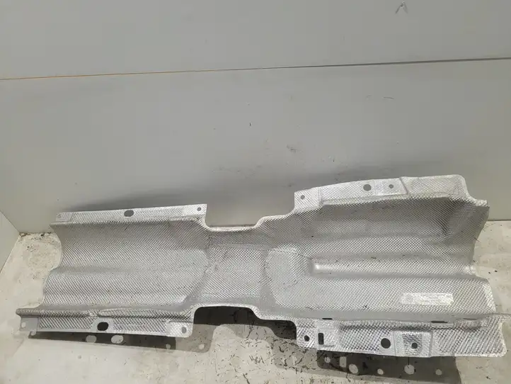 Mercedes-Benz A W177 (2018 - ) A1776824600 Теплоизоляция (теплозащита) — фото 1