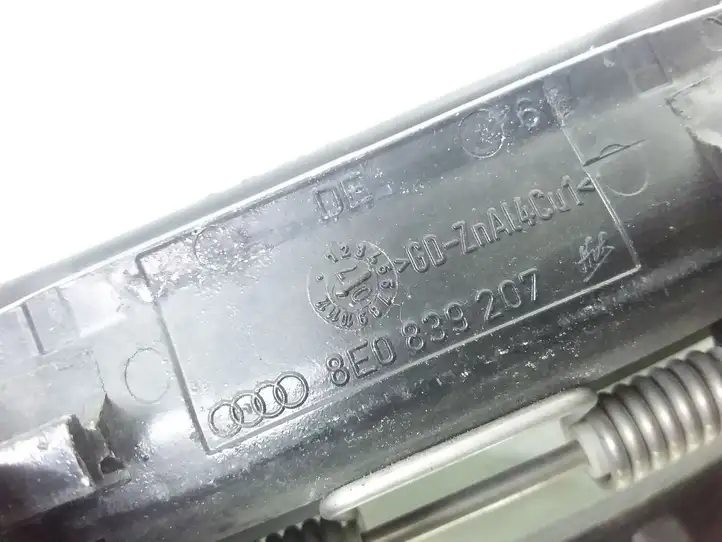 Audi A3/S3 8P (2004 - 2008) 8E0839207 Наружная ручка задней двери — фото 4