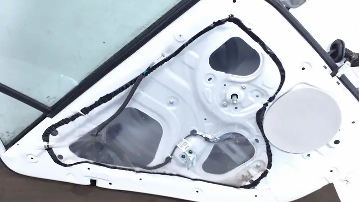 Hyundai i20 (GB IB) (2014 - 2018) Задняя дверь — фото 6