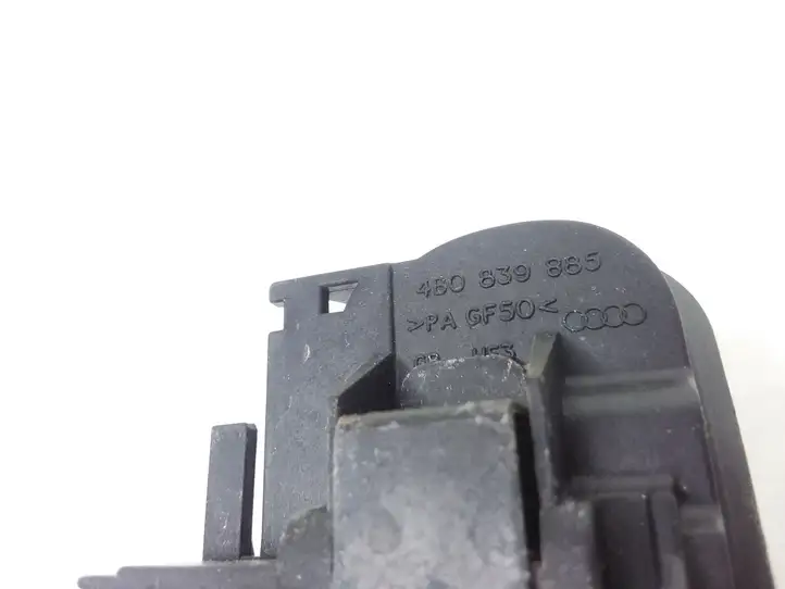 Audi A4 S4 B7 8E 8H (2004 - 2009) 4B0839885 Наружная ручка задней двери — фото 3
