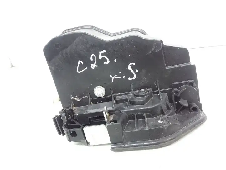 BMW 3 F30 F35 F31 (2012 - 2018) 7202147 Замок задней двери — фото 1