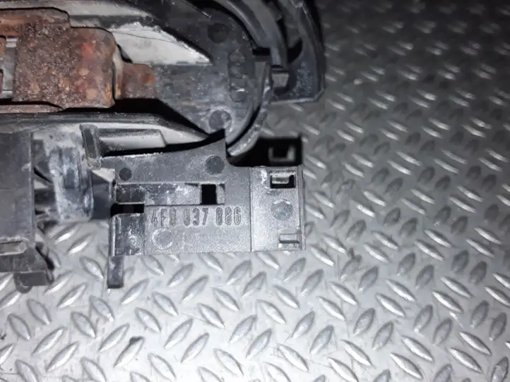 Audi A6 S6 C6 4F (2004 - 2008) 4F0837886 Наружная ручка задней двери — фото 2