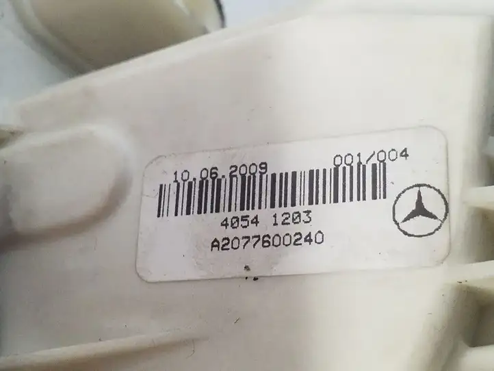 Mercedes-Benz E C207 W207 (2009 - 2017) A2077600240 Замок ручки двери — фото 5