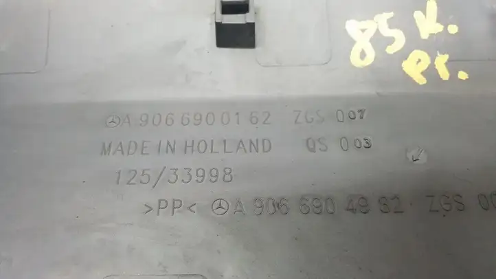 Mercedes-Benz Sprinter W906 (2006 - 2018) A9066900162 Молдинг передней двери — фото 4