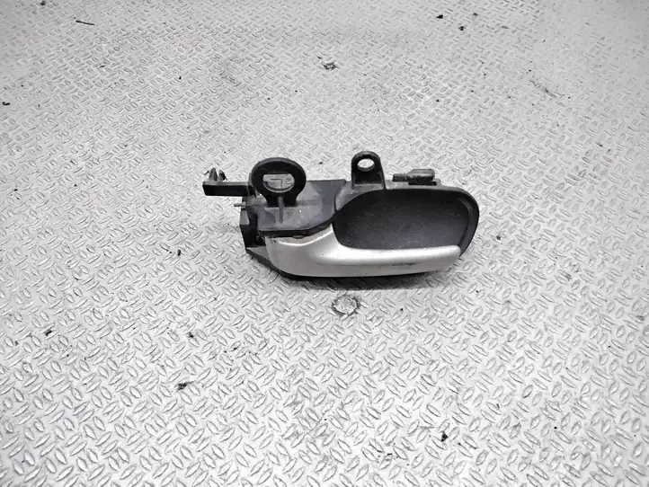 Toyota Yaris (1999 - 2003) Внутренняя ручка задней двери — фото 1