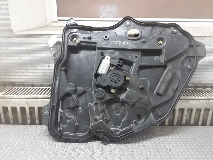 Mazda 5 (2005 - 2010) Стеклоподъемник передней двери (комплект) — фото 2