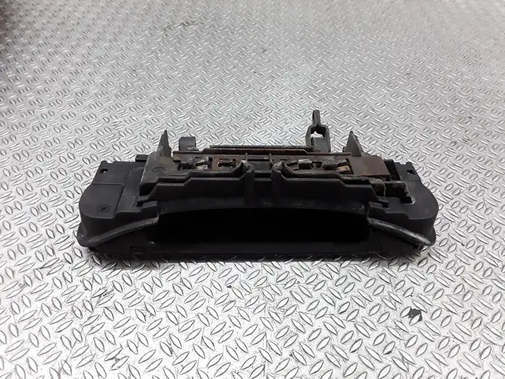 Audi A3/S3 8P (2004 - 2008) 4B0839885 Наружная ручка задней двери — фото 2