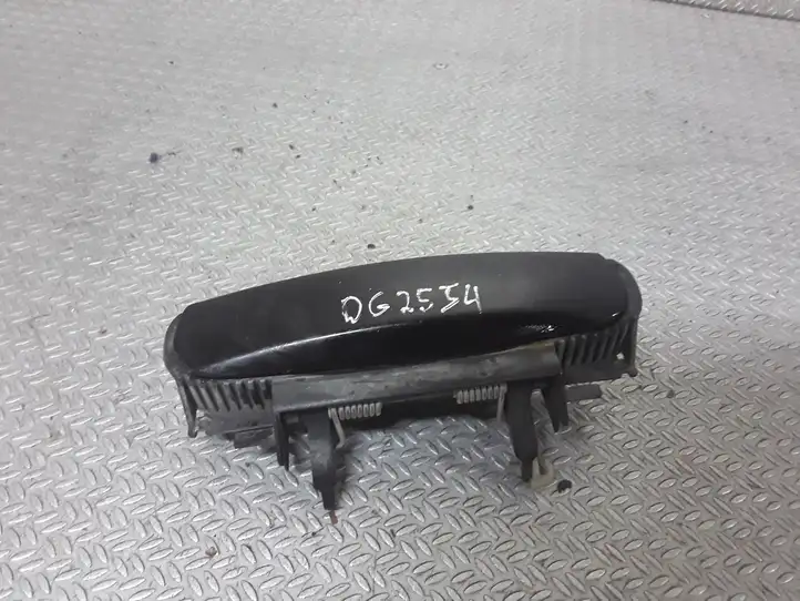 Audi A3/S3 8P (2004 - 2008) Наружная ручка задней двери — фото 1