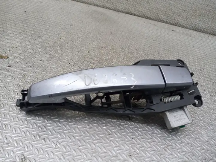 Opel Corsa D (2006 - 2010) Наружная ручка задней двери — фото 1