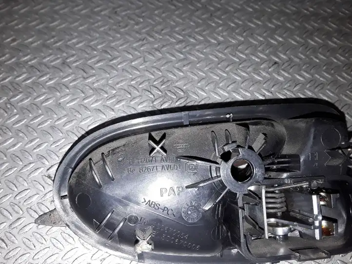 Nissan Primera (2001 - 2008) 82671AV600 Внутренняя ручка задней двери — фото 3