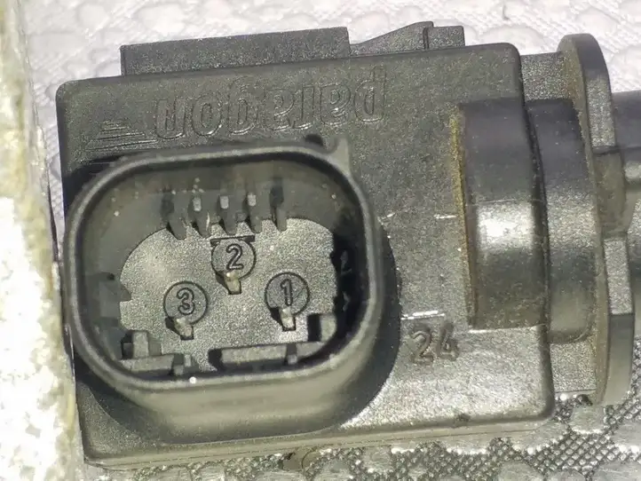 Audi A8 S8 D3 4E (2002 - 2005) 4B0907659A Датчик качества воздуха — фото 3