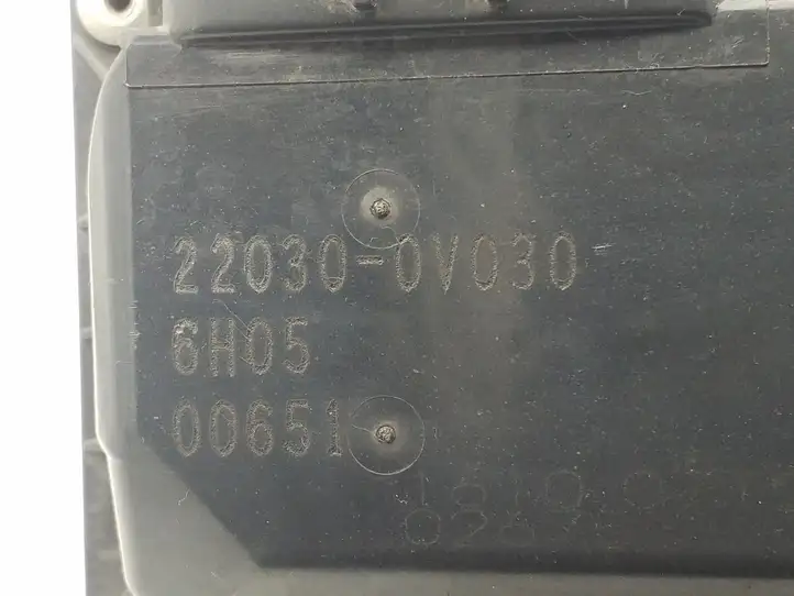 Toyota RAV 4 (XA40) (2012 - 2018) 220300V030 Дроссельная заслонка — фото 4