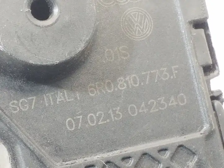 Volkswagen Polo (2005 - 2009) 6R0810773F Замок крышки топливного бака — фото 4