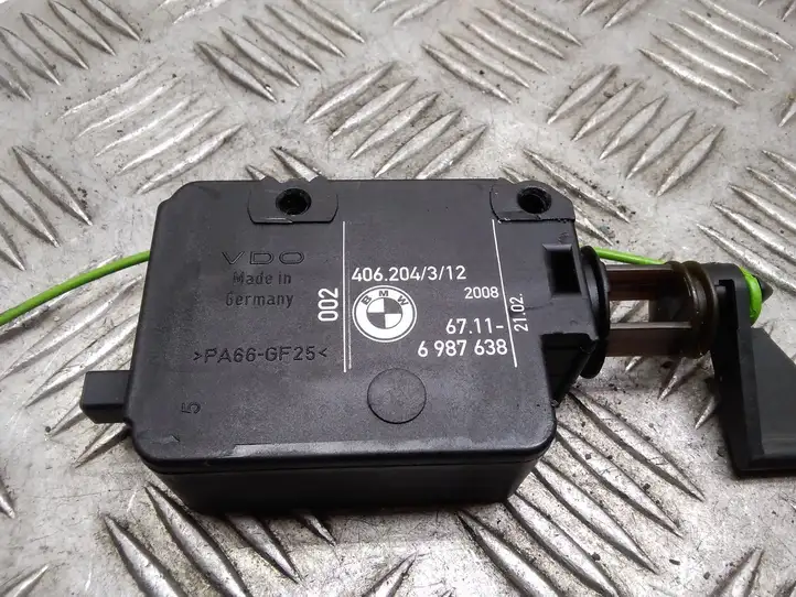 BMW 7 E65 E66 (2001 - 2008) 6987638 Замок крышки топливного бака — фото 4