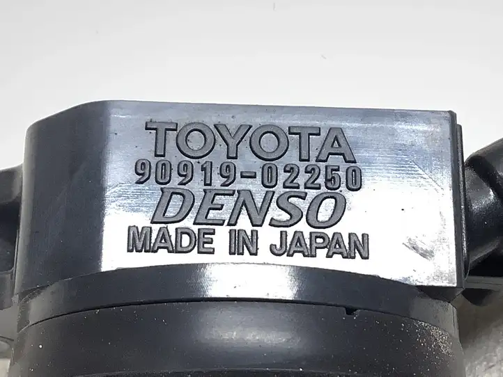 Lexus IS 220D-250-350 (2005 - 2010) 9091902250 Катушка зажигания — фото 3