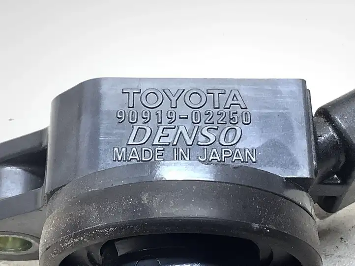 Lexus IS 220D-250-350 (2005 - 2010) 9091902250 Катушка зажигания — фото 3