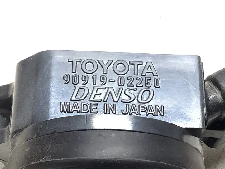 Lexus IS 220D-250-350 (2005 - 2010) 9091902250 Катушка зажигания — фото 3