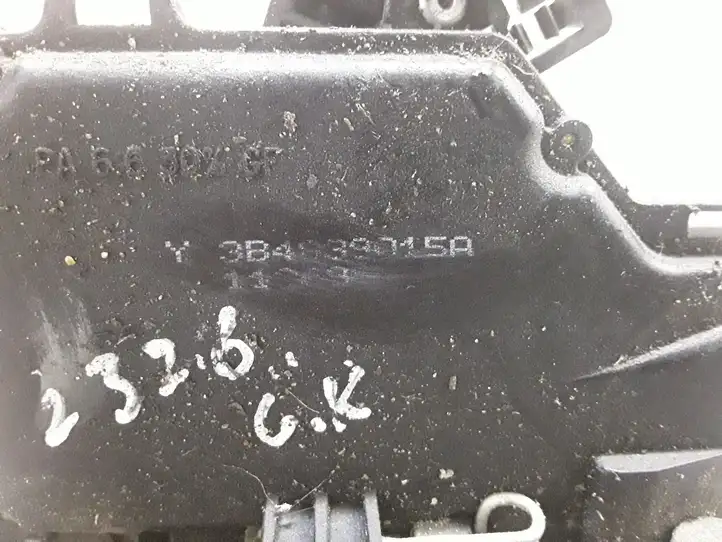 Seat Toledo II (1M) (1998 - 2006) 3B4839015A Замок задней двери — фото 4