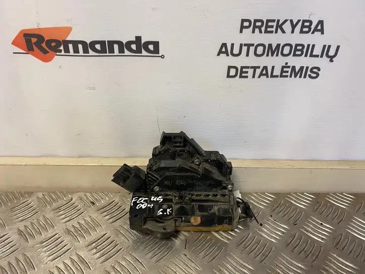 Ford Focus (1998 - 2004)   Замок задней двери