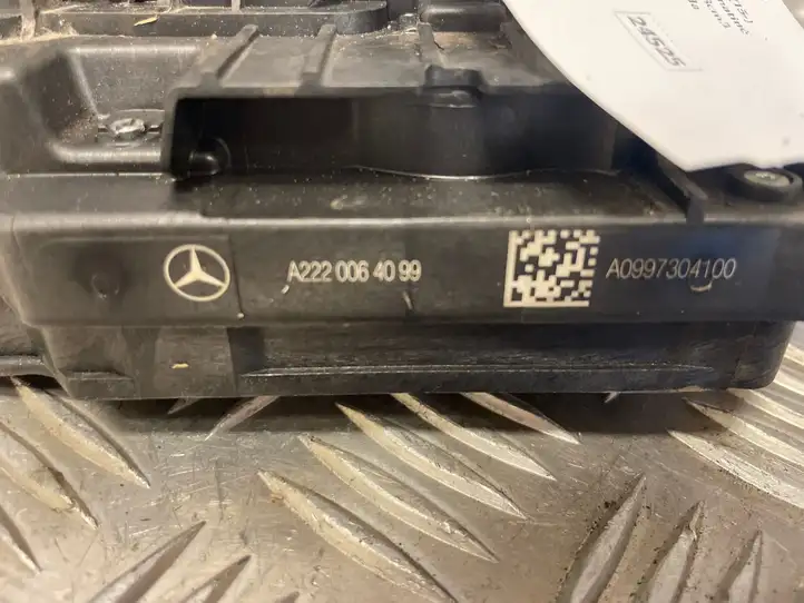 Mercedes-Benz GLC X253/C253 (2015 - ) A2220064099 Замок задней двери — фото 2