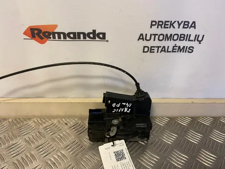 Renault Trafic II (X83) (2002 - 2014) 8200042171 Замок ручки двери — фото 1