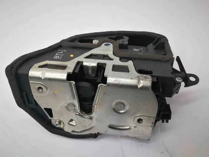 BMW 3 E90 E91 (2005 - 2012) 7059973 Замок ручки двери — фото 3