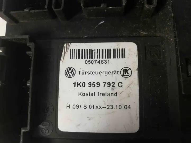 Volkswagen Golf V (2003 - 2009) 1K0959792C Стеклоподъемник передней двери — фото 5