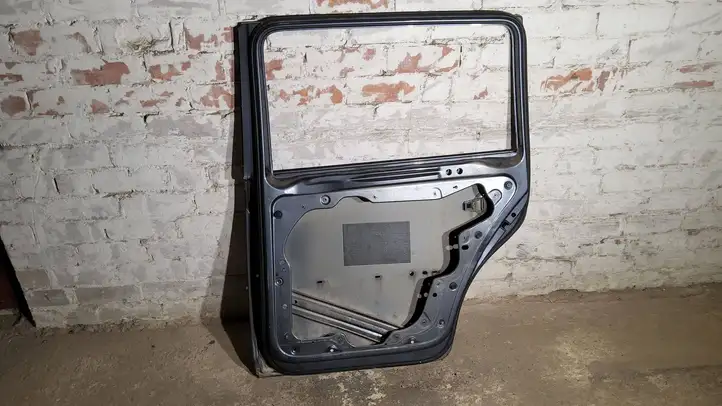 Volkswagen Touran I (2003 - 2010) Задняя дверь — фото 4
