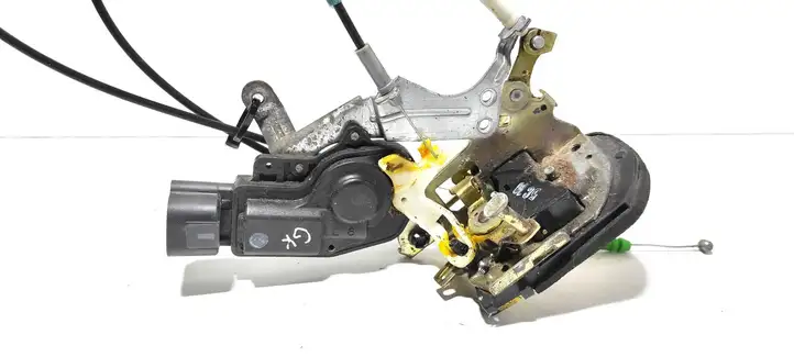 Toyota Corolla E120 E130 (2004 - 2007) Замок задней двери — фото 5