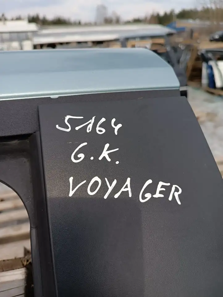 Chrysler Grand Voyager V (2007 - 2010) Задняя дверь — фото 2