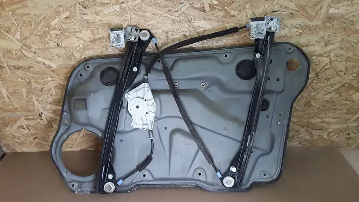 Volkswagen Bora (1998 - 2005)  1J4837755E Передний комплект электрического механизма для подъема окна