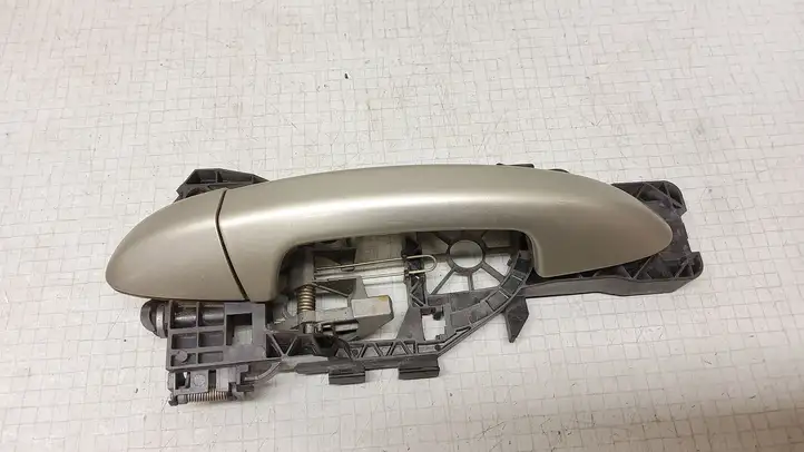 Volkswagen PASSAT B6 (2005 - 2010) 3C0837885G Наружная ручка задней двери — фото 1